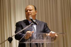 Imagen del ex Gobernador Cesar Duarte durante un evento publico