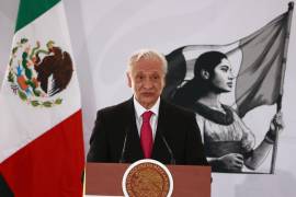 Los contratos mixtos son la apuesta de Pemex para revertir la caída de su producción.