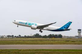 A330neo de Airbus realiza su primer vuelo de prueba