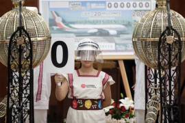 Atención médica es una lotería en México, rifa de avión lo demuestra: FT