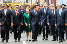 Atestigua Peña Nieto la protesta del nuevo Presidente de Perú