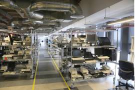 El auge exportador de computadoras le permitió a México desde el año pasado desplazar a China, debido a fuertes aranceles, como proveedor de estos productos a Estados Unidos y en el 2025 la brecha se ha cuadruplicado.