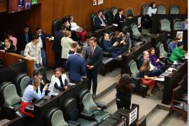 De acuerdo con fuentes legislativas, los recursos se les entregaron el 30 de noviembre .