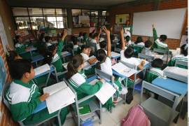 Al considerar los principales componentes en el INPC, el índice de precios no subyacente aumentó 2.02 por ciento en septiembre y el subyacente 4.28 por ciento desde 1.38 y 4.23 por ciento anual en el mes previo, en ese orden.