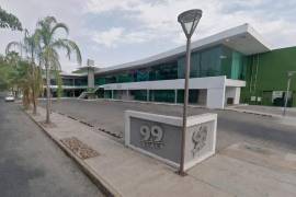 Una de las plazas comerciales propiedad de la familia Zamudio se encuentra en una zona de alta plusvalía de Culiacán, Sinaloa.