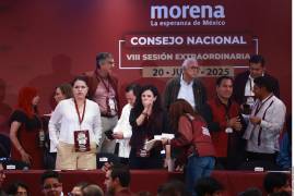 Se esperaba que Morena emitiera reglas concretas para frenar los actos anticipados que realizan aspirantes a gubernaturas y Alcaldías, principalmente, y que excluyera a familiares de participar en la contienda, o estableciera filtros claros para detectar nexos con el crimen.