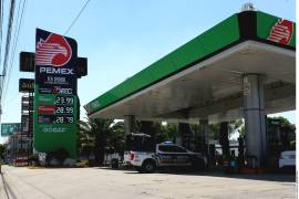 Paralelamente, la producción de Pemex disminuyó en mayo y las importaciones casi se duplicaron, lo que refleja presiones en el abasto y el mercado de combustibles.