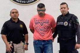 El hombre, originario de Texas fue detenido acusado del robo de por lo menos dos negocios en Nuevo León