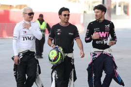 Sergio “Checo” Pérez y Valtteri Bottas compartieron el trabajo en el primer test de Cadillac en Baréin, alternando sesiones para acumular datos clave del nuevo monoplaza rumbo a la temporada 2026 de la Fórmula 1.