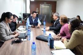 Representantes de diversas instituciones educativas participan activamente en la revisión de la administración saliente.