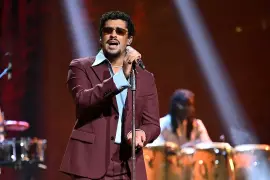 Otro latino a la NFL: Bad Bunny estará en el Show del Medio Tiempo del Super Bowl LX