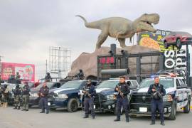 Se realizaron recorridos conjuntos entre Policía Municipal, Policía del Estado y Marina en colonias, escuelas y zonas concurridas.