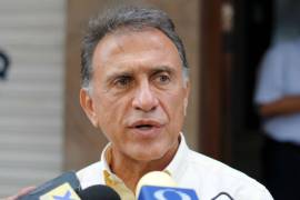 Yunes envía propuesta para la Comisión de Protección a Periodistas