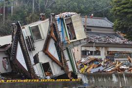 Un terremoto de magnitud 7.6 azotó a Japón, el recuento de las labores de rescate aseguran 48 personas sin vida.