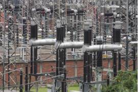 Especialistas señalan que este error de logística compromete la soberanía energética al inaugurar infraestructura que no puede generar electricidad por falta de combustible.
