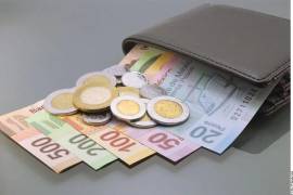 De acuerdo con Grupo Financiero BASE, los incrementos al salario mínimo desde 2018 hasta 2026 representarán un incremento anual acumulado de 256.5 por ciento.