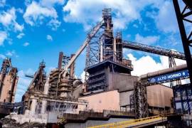Instalaciones de Altos Hornos de México, cuya subasta fue programada para febrero de 2026 como parte del proceso concursal que busca dar salida a la crisis financiera de la siderúrgica.
