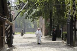 Papa Francisco visitó los campos de Auschwitz y Birkenau