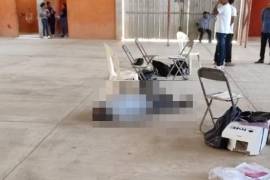 Dos personas murieron este domingo en ataques separados a centros de votación en el estado de Puebla