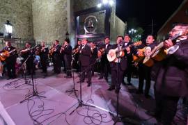 El Festival Internacional de Rondallas reúne a más de 50 agrupaciones locales, nacionales y extranjeras.
