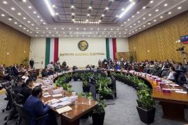 El Consejo General aprobó un acuerdo con el que flexibilizaron requisitos para capacitadores y funcionarios de casilla.
