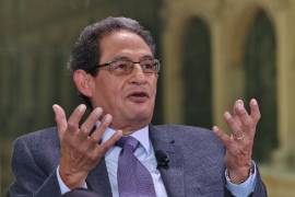 Aguayo no da crédito a que su salida sea la filtración del caso de millones de litros de huachicol contrabandeados por marinos o el perdón otorgado al dueño de Miss Universe, Raúl Rocha Cantú, acusado de narcotráfico y huachicoleo.