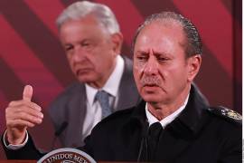 La jueza giró el citatorio desde el viernes pasado para que la FGR lo localizara y le notificara el citatorio.