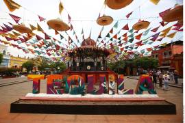 Fue 2003, especialmente, un año muy movido para el ex edil. El 21 de enero se informó cómo 40 familias fueron desalojadas del Rancho San Lorenzo.