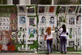 La persistencia de asesinatos y desapariciones, señaló, revela que la violencia contra la prensa y personas defensoras de derechos humanos no es un fenómeno marginal, sino un componente estructural del deterioro del espacio cívico y democrático.
