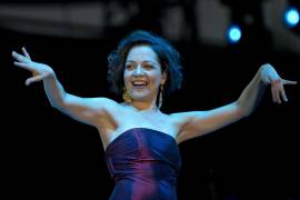 Lafourcade cantará junto a Gustavo Dudamel en Hollywood Bowl