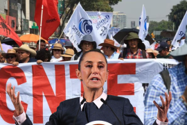 Sheinbaum Pardo agregó que se reúne con integrantes de la CNTE “cada determinado tiempo, y en diciembre los voy a ver otra vez”.