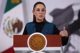 La Presidenta añadió que fuera del horario escolar la decisión corresponde a las familias.