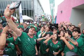 Autoridades estatales impulsaron estas caravanas en medio de la justa futbolística del verano que se llevará a cabo en México.