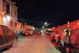 Agentes ministeriales acordonaron el domicilio tras el hallazgo del cuerpo en la colonia Ejidal.