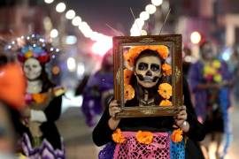 El desfile Xantolum reunirá a miles de participantes caracterizados como catrines y catrinas para celebrar el Día de Muertos en Saltillo.