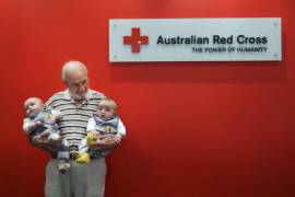 James Harrison, un australiano conocido como el “hombre con el brazo de oro”, salvó a más de 2 millones de bebés durante sus casi nueve décadas de vida gracias a la donación continua de su sangre.