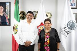 La querellante pidió a la Fiscalía indagar a los denunciados por su presunta relación con el crimen organizado en el tráfico de huachicol, secuestro y extorsión.