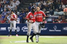 Los Guerreros de Oaxaca pegan primero en la Serie del Rey