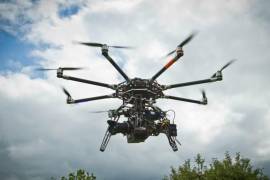 El presidente Donald Trump ha amenazado repetidamente con lanzar ataques militares contra objetivos terrestres vinculados a los cárteles en México.