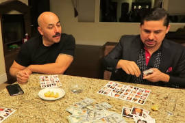 Causa revuelo juego de narco lotería entre Lupillo Rivera y Larry Hernández (Video)