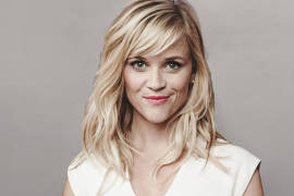 Reese Witherspoon alista película inspirada en Barbie