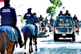 Los agentes de la Policía Municipal de Saltillo están listos para garantizar el orden y la tranquilidad en el centro histórico de la capital de Coahuila.