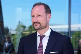 Haakon tendrá la opción de una ceremonia de consagración. En ella, la corona estará expuesta en la Catedral de Nidaros en Trondheim, pero él no la usará.