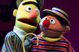 ¿Son o no son pareja? Sesame Workshop dice que Beto y Enrique no son gays, sino “mejores amigos”