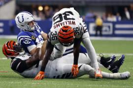 El primer expulsado por la regla de cascos es de los Bengals