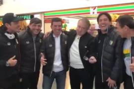 Carlos Villagrán emociona con su encuentro a Bruno Marioni, ex jugador de los Pumas