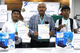 Los alumnos Felipe de Jesús Reyna Pineda y David Alejandro Ruiz Delgado compartieron con VANGUARDIA la experiencia de investigar y desarrollar productos que beneficien a su entorno.