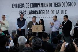 Equipo con valor de 5 millones de pesos fue entregado por el gobernador Miguel Ángel Riquelme, a la Universidad Tecnológica Nacional.