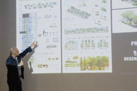 Representantes del CACLAC exponen los lineamientos del proyecto de Regeneración del Paseo Morelos en el Museo Arocena.