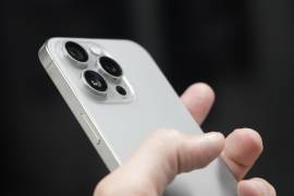 La compañía dio a conocer algunos de los factores que están afectando a las variantes Pro del nuevo iPhone